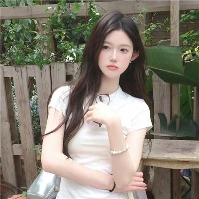 篱笆墙外